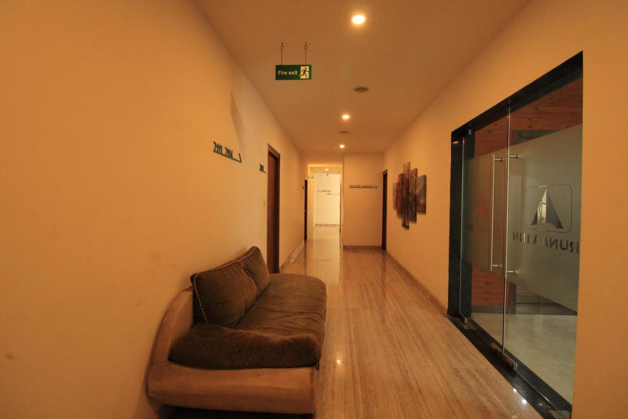 Arunaa Inn Airport Hotel,Csennai Kültér fotó